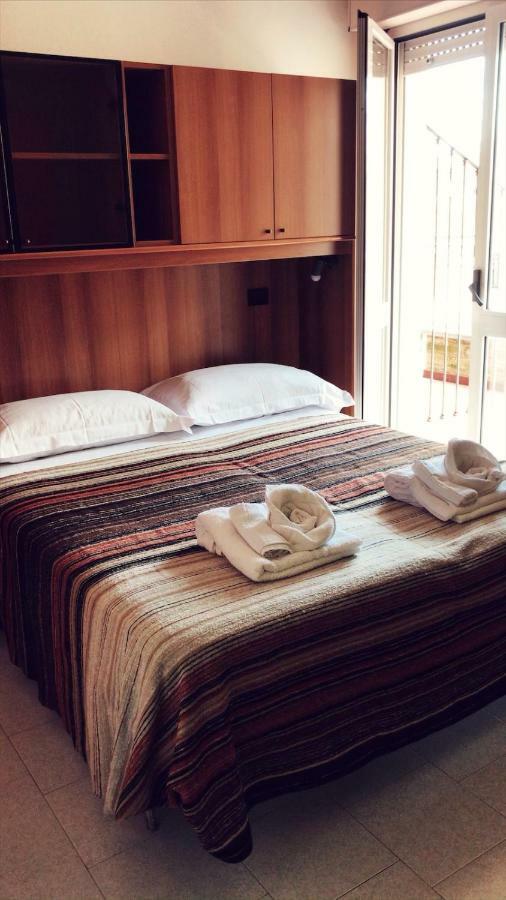 ג'וליאנובה Hotel Antares Garni מראה חיצוני תמונה